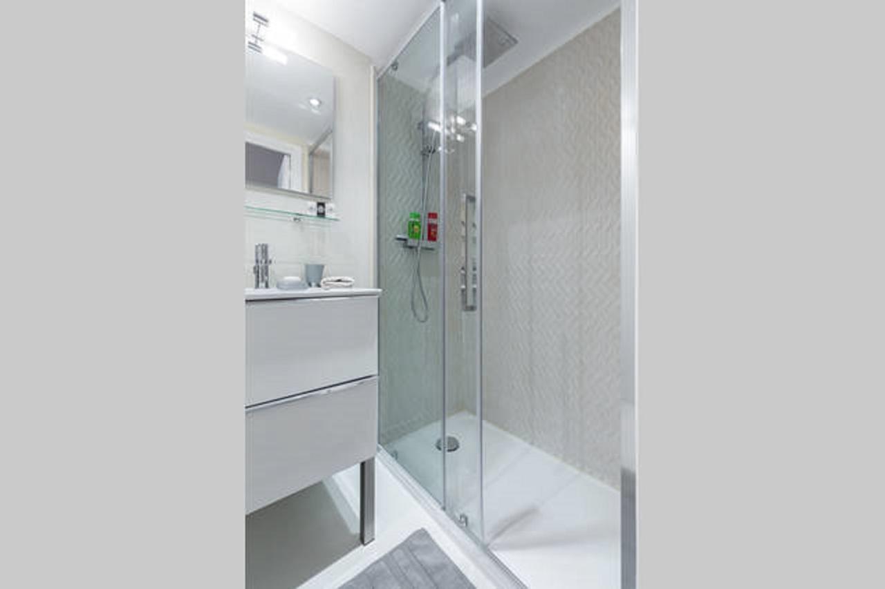 Angle Droit- Loft Charmant Et Atypique, Climatisation, Vieux-Nicea Zewnętrze zdjęcie